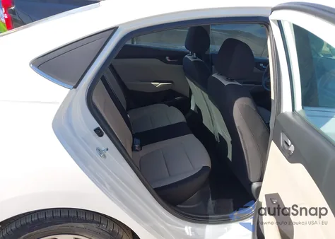 2022 Hyundai Accent Sel из США, поврежденный, VIN 3KPC24A65NE173240